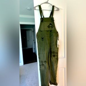 Anthropologie Wanderer overall in Moss. Size 27. New with Tags